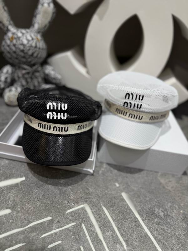 Miumiu cap dx05